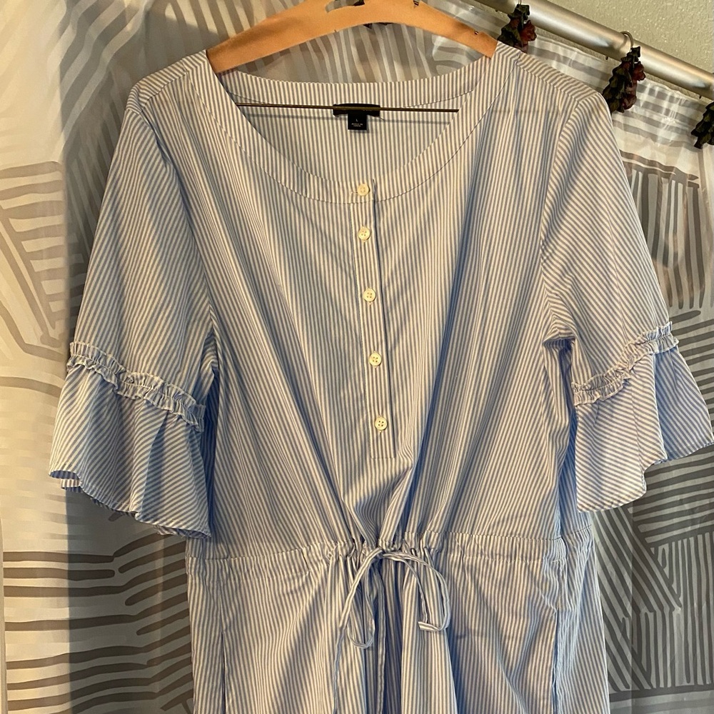 Ann Taylor striped dress-with pockets!!